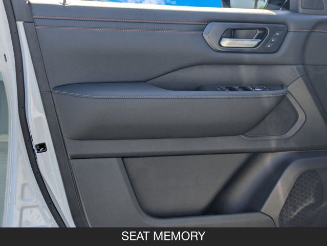 2026 Nissan Armada PRO-4X 2026 Nissan Armada PRO-4X