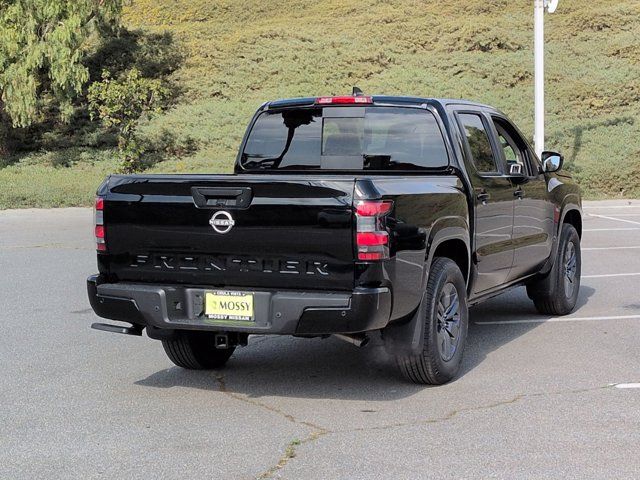 2026 Nissan Frontier SV