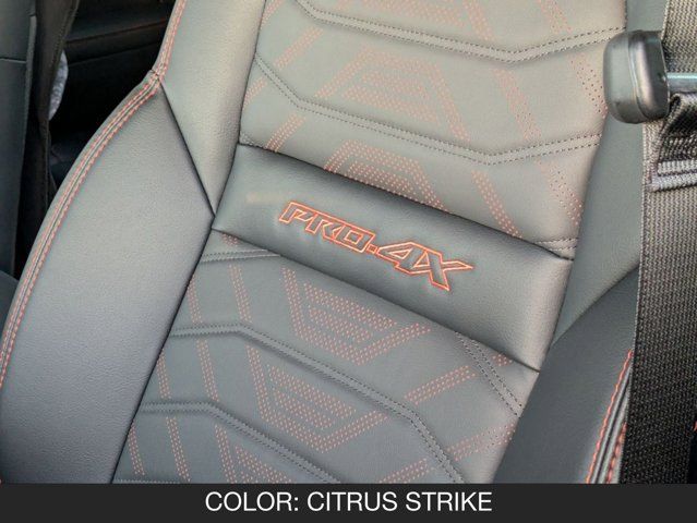 2026 Nissan Frontier PRO-4X 2026 Nissan Frontier PRO-4X