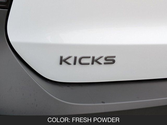 2026 Nissan Kicks SV