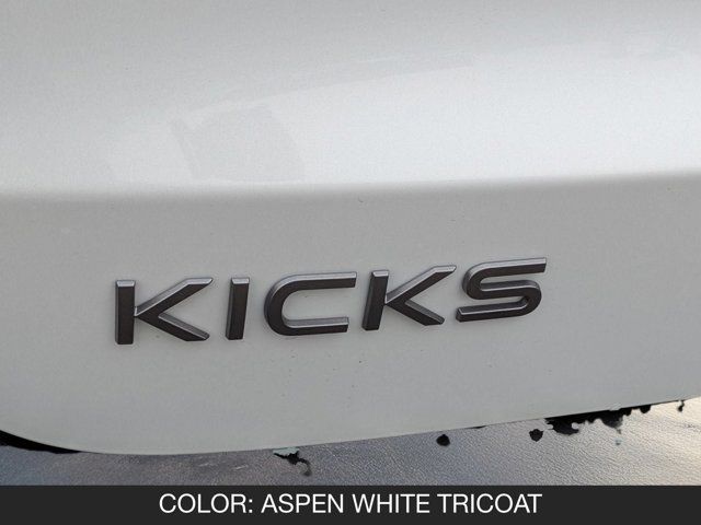 2026 Nissan Kicks SV 2026 Nissan Kicks SV