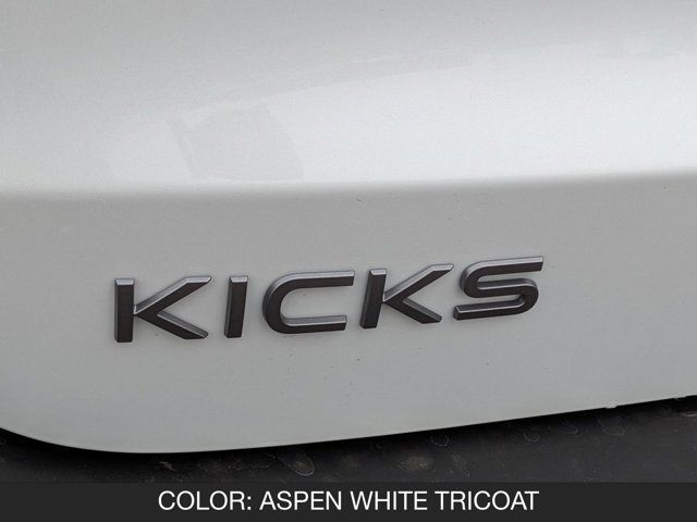 2026 Nissan Kicks SV