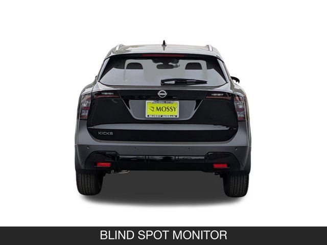 2026 Nissan Kicks SV