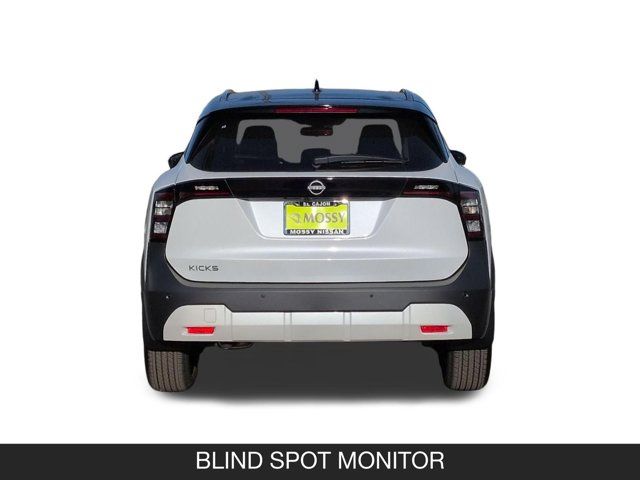 2026 Nissan Kicks SV
