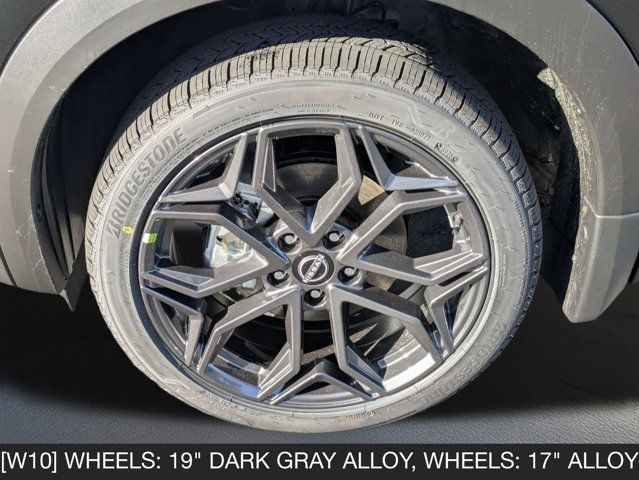 2026 Nissan Kicks SR 2026 Nissan Kicks SR