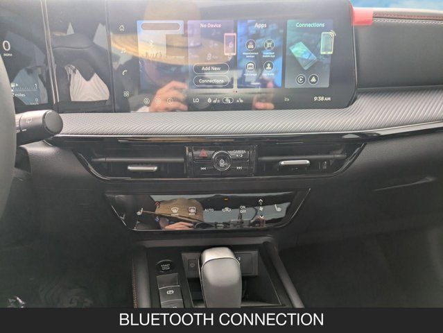 2026 Nissan Kicks SR 2026 Nissan Kicks SR