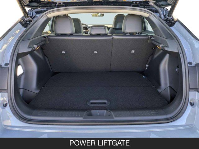 2026 Nissan Leaf PLATINUM+