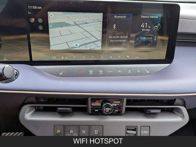 2026 Nissan Leaf PLATINUM+