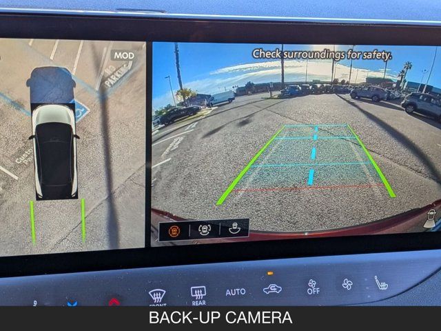 2026 Nissan Leaf PLATINUM+ 2026 Nissan Leaf PLATINUM+