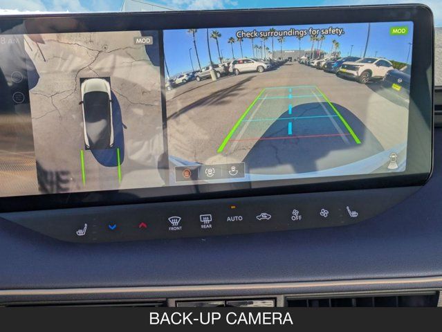 2026 Nissan Leaf PLATINUM+ 2026 Nissan Leaf PLATINUM+