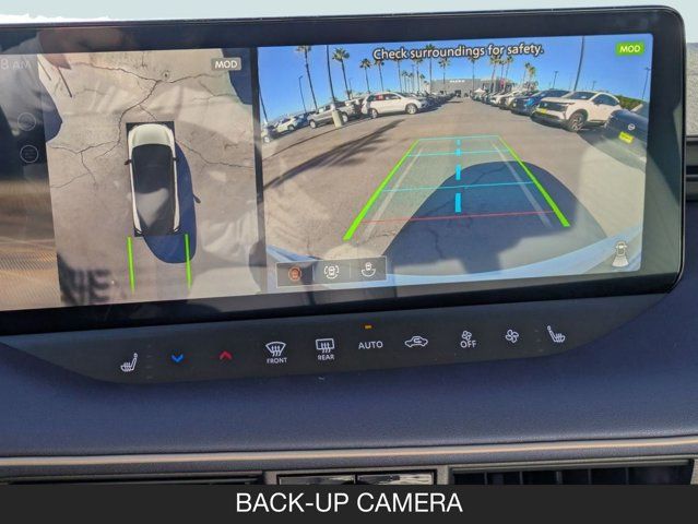 2026 Nissan Leaf PLATINUM+