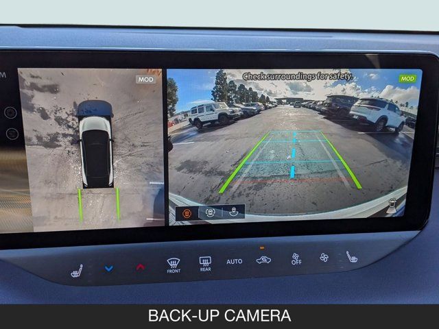 2026 Nissan Leaf PLATINUM+