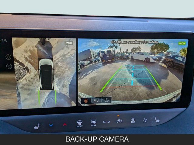 2026 Nissan Leaf PLATINUM+