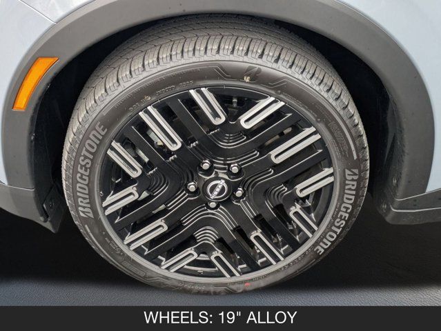 2026 Nissan Leaf PLATINUM+ 2026 Nissan Leaf PLATINUM+