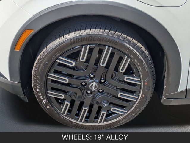 2026 Nissan Leaf PLATINUM+ 2026 Nissan Leaf PLATINUM+