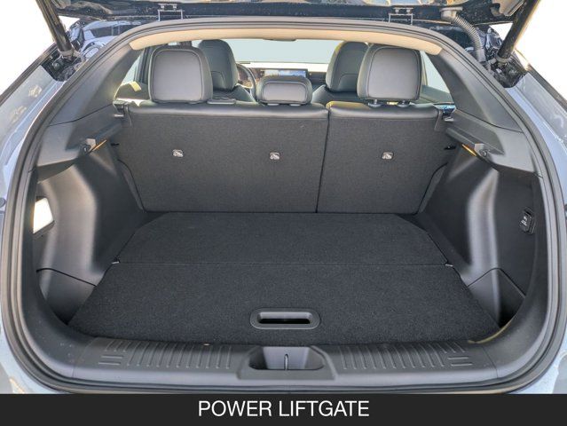 2026 Nissan Leaf PLATINUM+