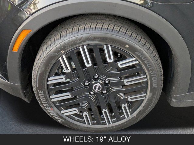 2026 Nissan Leaf PLATINUM+ 2026 Nissan Leaf PLATINUM+