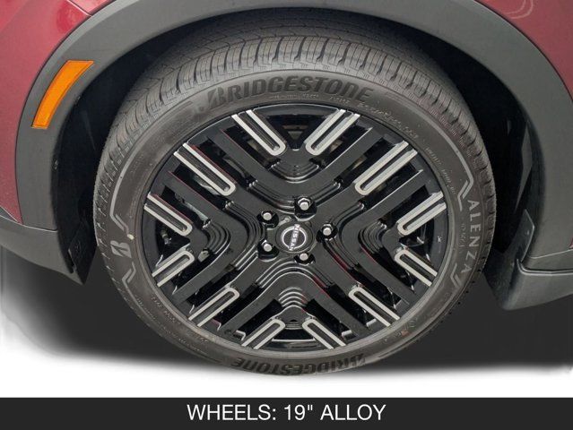 2026 Nissan Leaf PLATINUM+