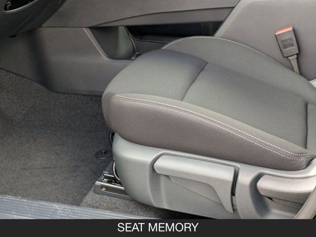 2026 Nissan Rogue S 2026 Nissan Rogue S