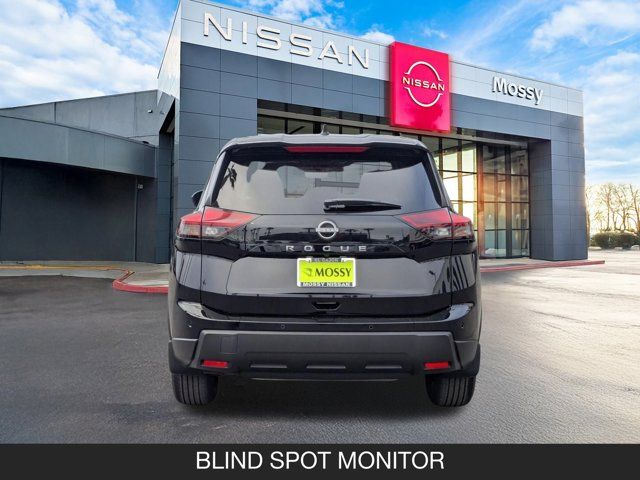 2026 Nissan Rogue S 2026 Nissan Rogue S