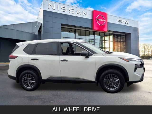 2026 Nissan Rogue S 2026 Nissan Rogue S