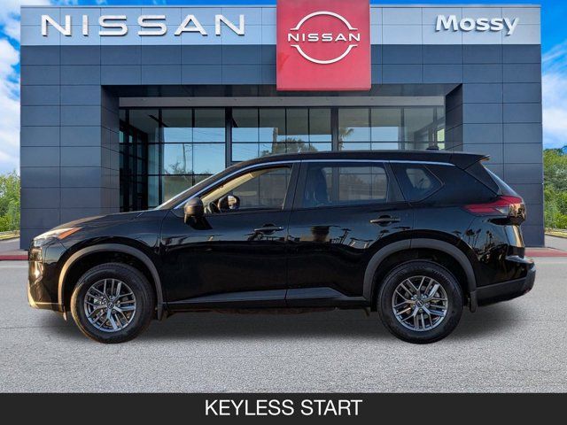 2026 Nissan Rogue S 2026 Nissan Rogue S