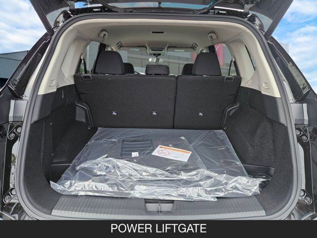 2026 Nissan Rogue SV 2026 Nissan Rogue SV