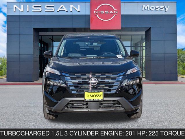 2026 Nissan Rogue SV 2026 Nissan Rogue SV