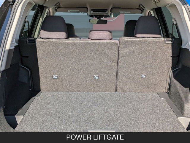 2026 Nissan Rogue SV 2026 Nissan Rogue SV