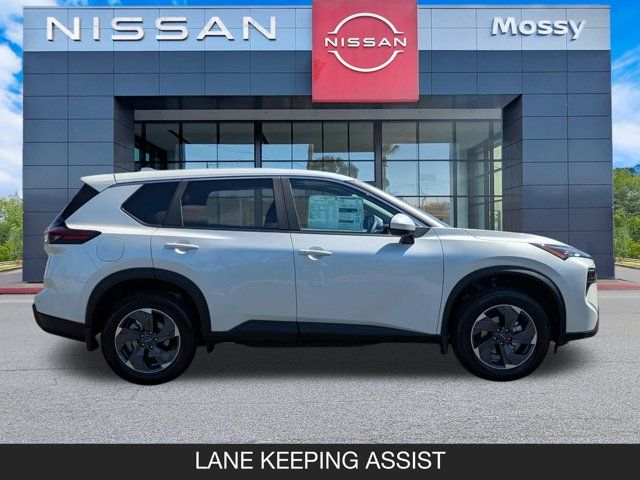 2026 Nissan Rogue SV 2026 Nissan Rogue SV