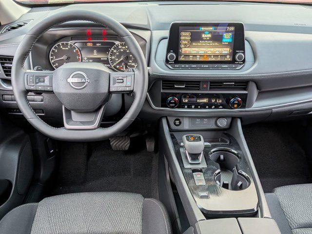 2026 Nissan Rogue SV 2026 Nissan Rogue SV