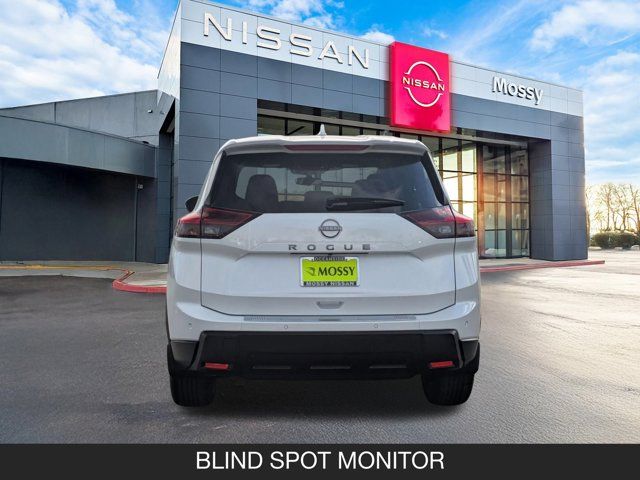 2026 Nissan Rogue SV 2026 Nissan Rogue SV