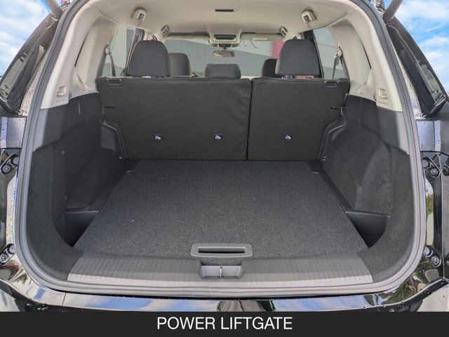 2026 Nissan Rogue SV 2026 Nissan Rogue SV