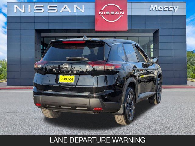 2026 Nissan Rogue SV 2026 Nissan Rogue SV