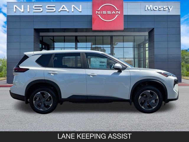 2026 Nissan Rogue SV 2026 Nissan Rogue SV