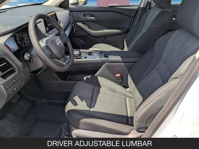 2026 Nissan Rogue SV 2026 Nissan Rogue SV