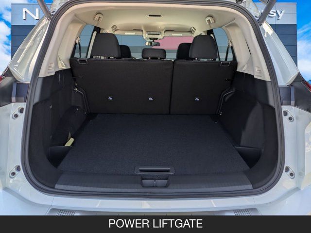 2026 Nissan Rogue SV 2026 Nissan Rogue SV