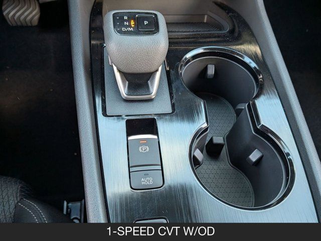 2026 Nissan Rogue SV 2026 Nissan Rogue SV