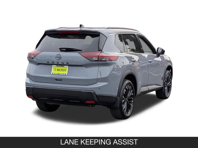 2026 Nissan Rogue Dark Armor 2026 Nissan Rogue Dark Armor