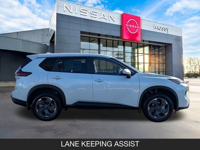 2026 Nissan Rogue SV 2026 Nissan Rogue SV