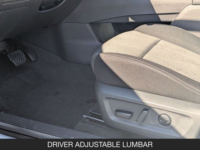 2026 Nissan Rogue SV 2026 Nissan Rogue SV