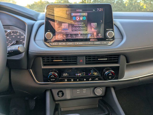 2026 Nissan Rogue SV 2026 Nissan Rogue SV