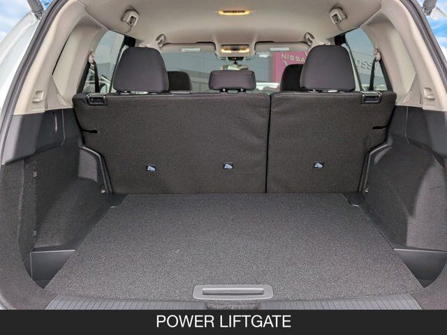 2026 Nissan Rogue SV 2026 Nissan Rogue SV