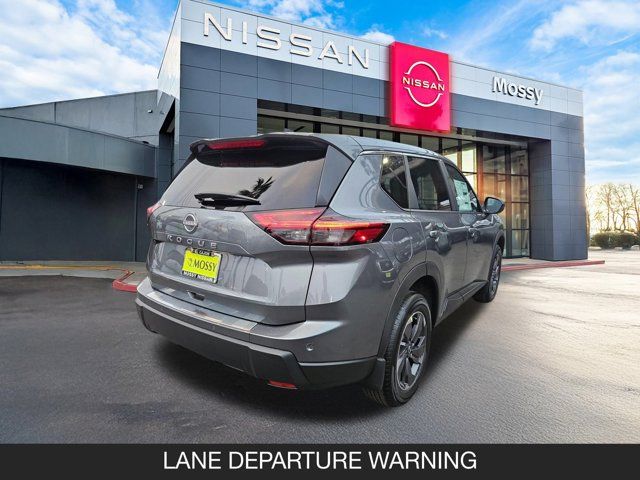 2026 Nissan Rogue SV 2026 Nissan Rogue SV