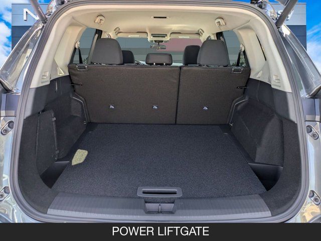 2026 Nissan Rogue SV 2026 Nissan Rogue SV