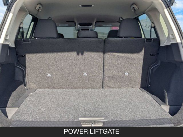 2026 Nissan Rogue SV 2026 Nissan Rogue SV