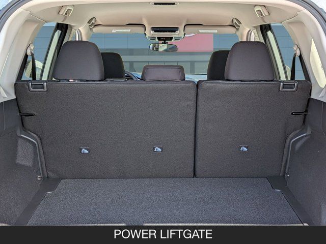 2026 Nissan Rogue SV 2026 Nissan Rogue SV