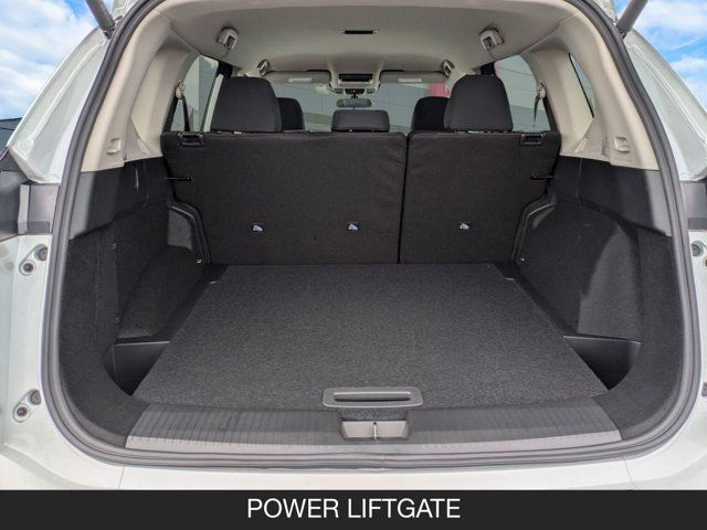 2026 Nissan Rogue SV 2026 Nissan Rogue SV