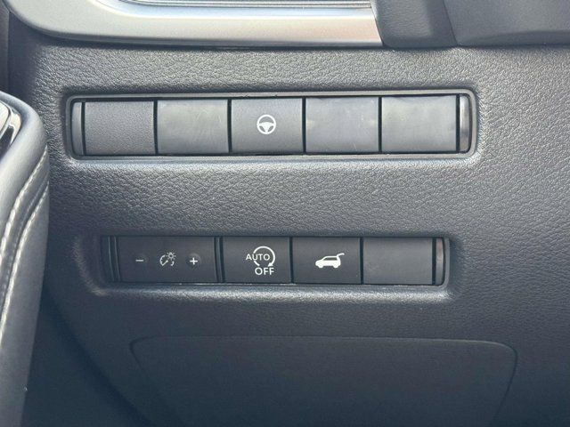 2026 Nissan Rogue SV 2026 Nissan Rogue SV