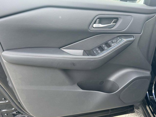 2026 Nissan Rogue SV 2026 Nissan Rogue SV